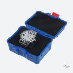 Boîte à montres pratique et résistante pour les jeunes utilisateurs