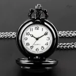 Mystère et raffinement, montre à gousset homme rose