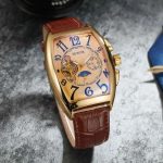 Design féminin et sophistiqué de montre