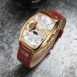 Élégance intemporelle d'une montre automatique