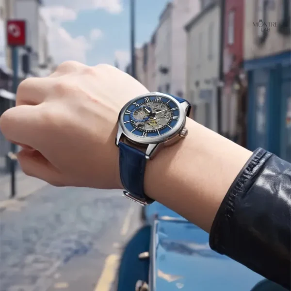 Montre automatique cuir avec design transparent