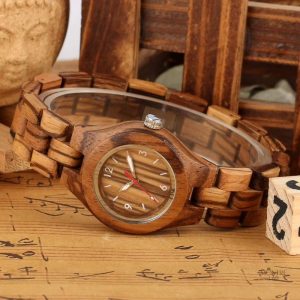Montre éco-responsable en bois pour femme