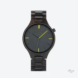 Accessoire en bois pour homme, élégance naturelle