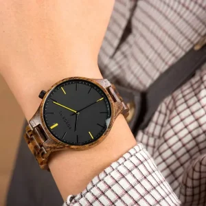 Montre homme en bois, un design sobre et chic