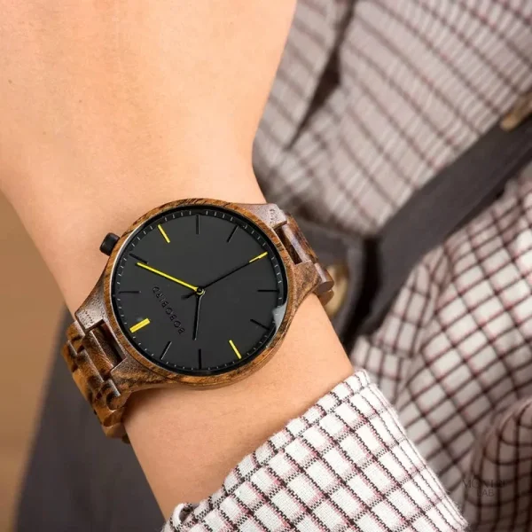 Montre homme en bois, un design sobre et chic