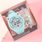 Montre pour enfant avec motif félin et style licorne