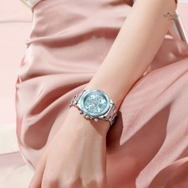 Accessoire chic : chronographe pour femmes en bleu