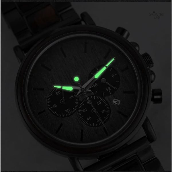 Accessoire homme : montre en bois avec fonction chronographe