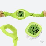 Montre digitale enfant, souple et résistante à l'eau