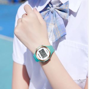 Montre numérique femme, design élégant et résistant