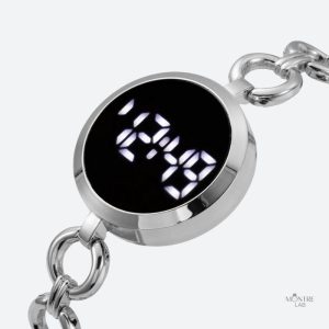 Montre moderne femme avec bracelet en maille gourmette