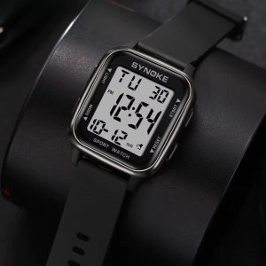 Montre digitale robuste et étanche pour un usage quotidien