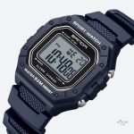 Montre sportive digitale pour homme au design carré