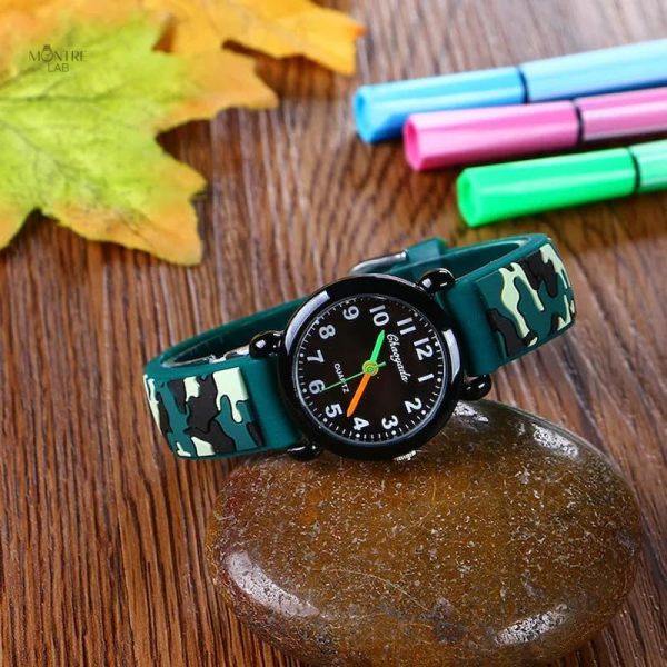 Montre pour enfant, style camouflage, mouvement quartz fiable