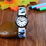 Montre pour jeunes enfants, modèle camouflage, 3 ans et plus
