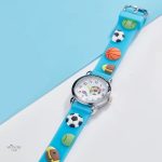 Montre colorée pour jeunes fans de football