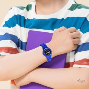 Montre étanche pour enfants, idéale pour les activités sportives