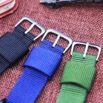 Montre colorée pour garçons, style ludique et pratique