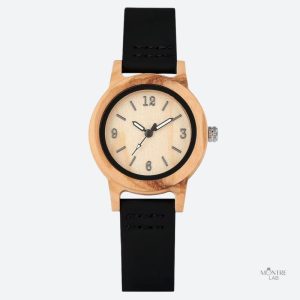 Accessoire féminin en bois, design simple et raffiné
