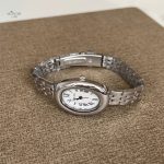 Montre chic pour femme avec cadran ovale