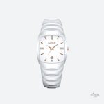 Montre élégante pour femme en acier inoxydable