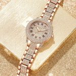 Montre sophistiquée pour femme, style mécanique unique