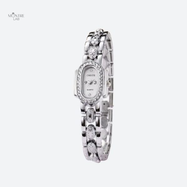 Accessoire féminin : montre quartz au design raffiné