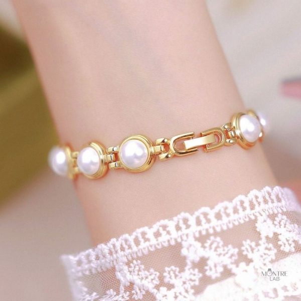 Accessoire féminin en quartz avec perles