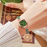 Accessoire de Mode : Montre Ronde Femme Strass