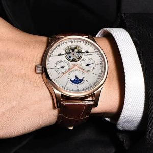 Accessoire de luxe : montre homme automatique phase de lune
