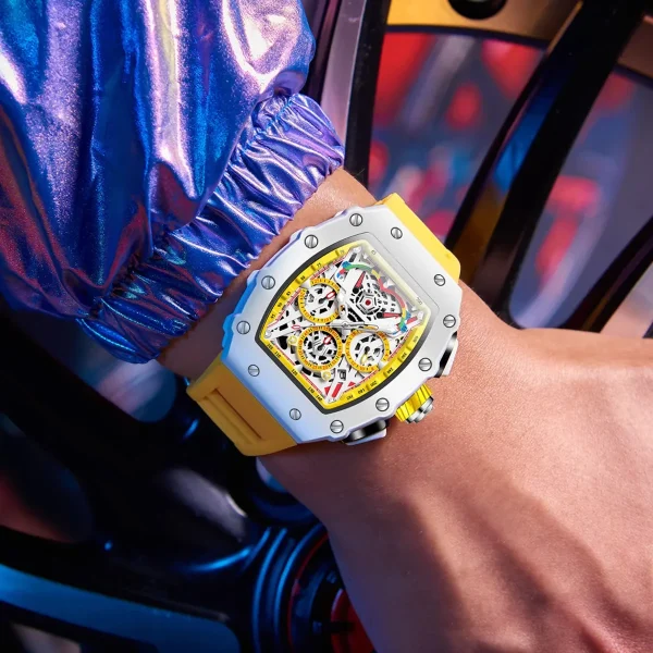 Montre homme automatique, style moderne et raffiné