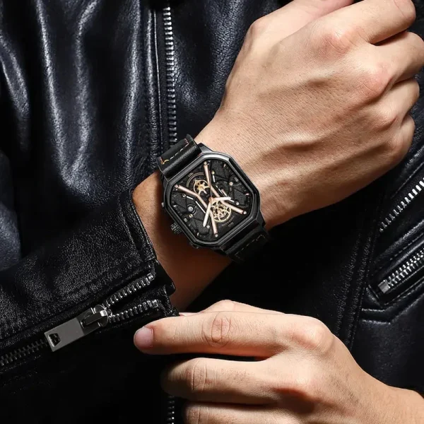 Montre homme en cuir avec fonction chronographe pratique