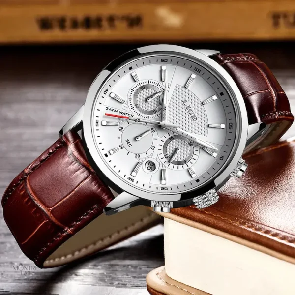 Style militaire : montre homme en cuir avec chronographe