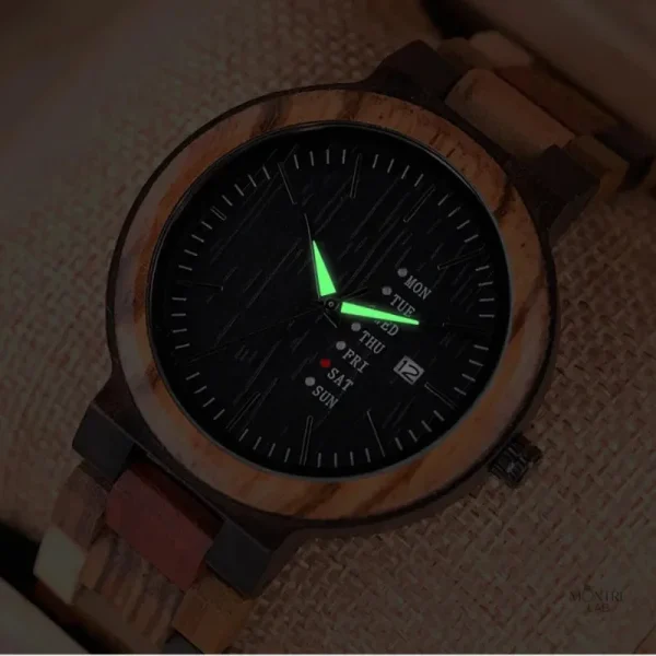 Élégance naturelle : montre multifonction pour homme