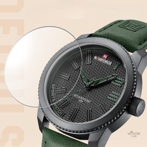 Montre Militaire en Cuir pour un Style Sportif et Masculin