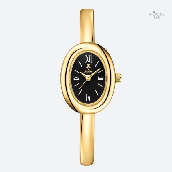 Montre ovale dorée, une touche de luxe pour chaque tenue