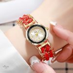 Accessoire Élégant pour Femme : Montre Luxe Quartz