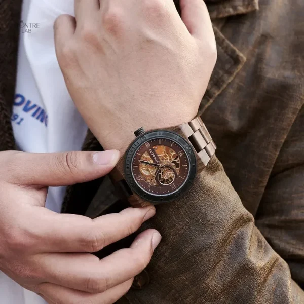 Montre homme en bois, fabrication artisanale