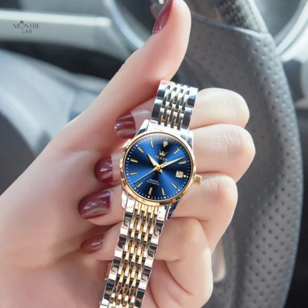 Élégante montre en métal, adaptée à un usage quotidien