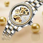 Accessoire mode : montre mécanique squelette pour femme