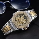 Montre homme squelette élégante en acier