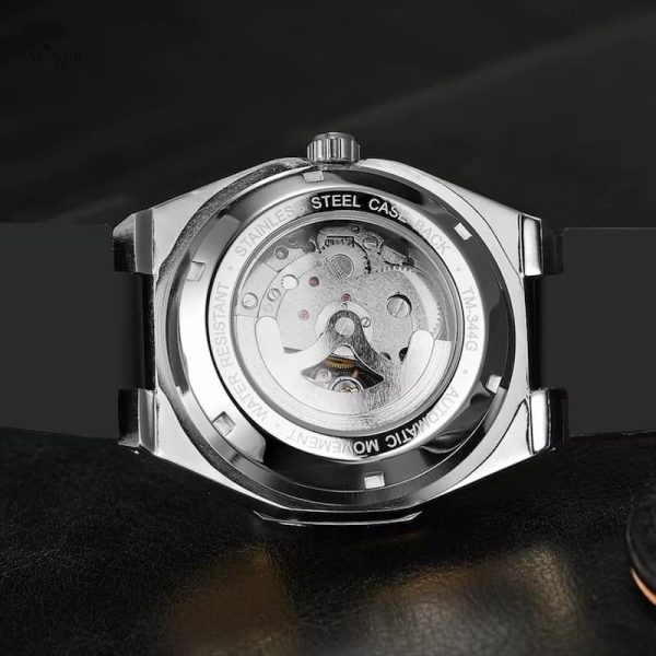 Design élégant de montre squelette en acier inoxydable