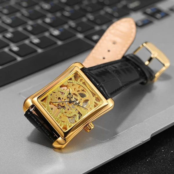 Style moderne avec montre mécanique carrée pour homme