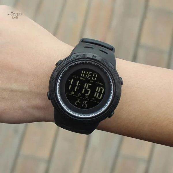 Chronomètre digital pour homme, look militaire