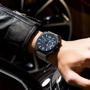 Cadran bleu et design militaire pour homme