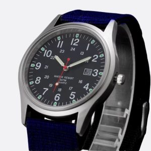 Accessoire militaire pour homme, design robuste
