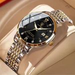 Montre chic pour femme avec détails en diamants synthétiques