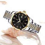 Élégante montre femme avec un design de diamants synthétiques