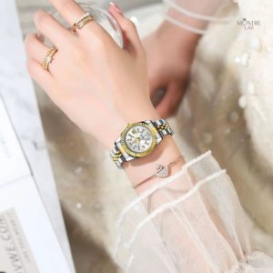 Montre femme en métal, design bicolore élégant