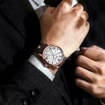 Montre Ronde Homme avec Chronographe et Design Élégant